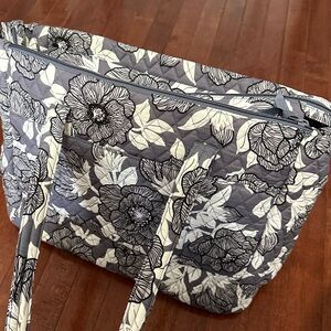 Vera Bradley Ultimate Travel Tote with hanging organizer & pill box, Moon Shadow